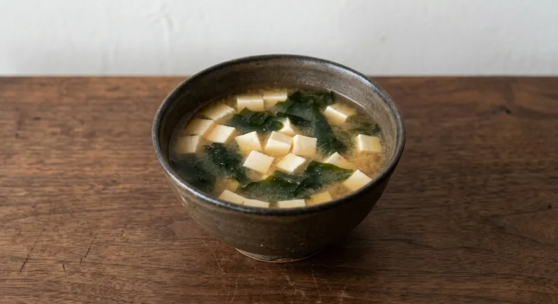 豆腐とわかめのみそ汁